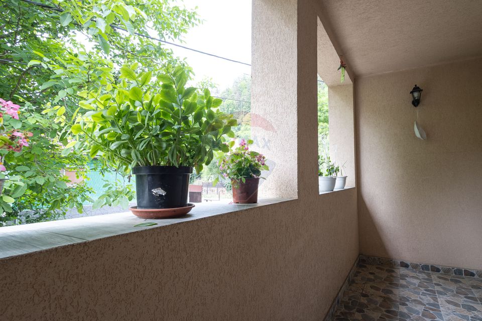 6 room House / Villa for sale