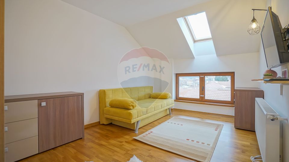 REZERVAT ! Apartament lux 3 camere