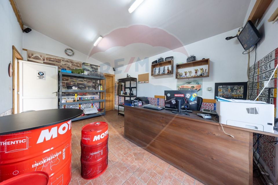 73sq.m Commercial Space for rent