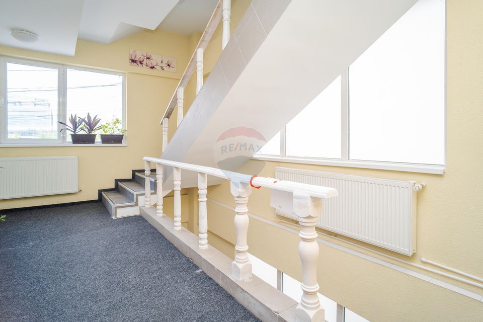 Oportunitate: Hotel/Pensiune 33 Camere de Vânzare - Semicentral IAȘI