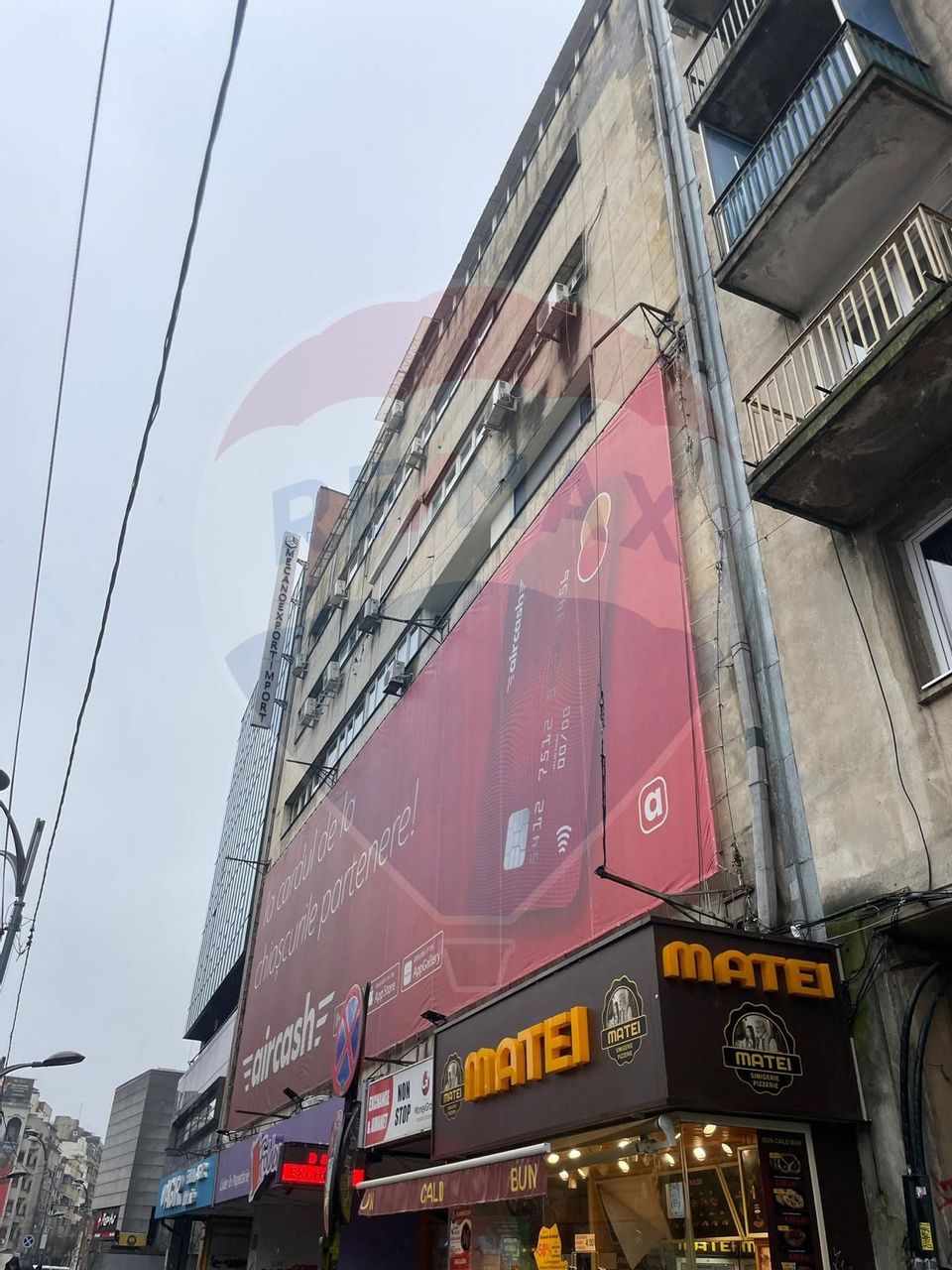 Garsonieră spațioasă - Piața Romană, vedere spre ASE, disponibila acum