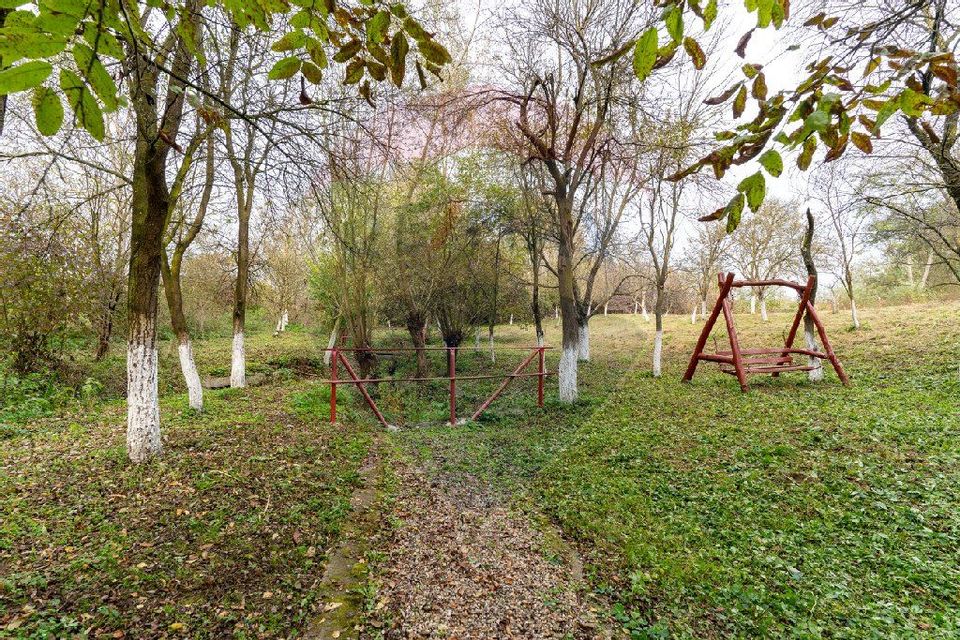 8 room House / Villa for sale