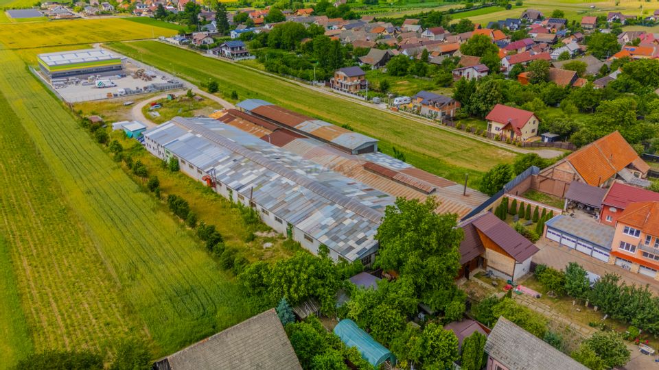 Spațiu industrial de 1,690mp, teren 3800 mp la 2 km de Brașov