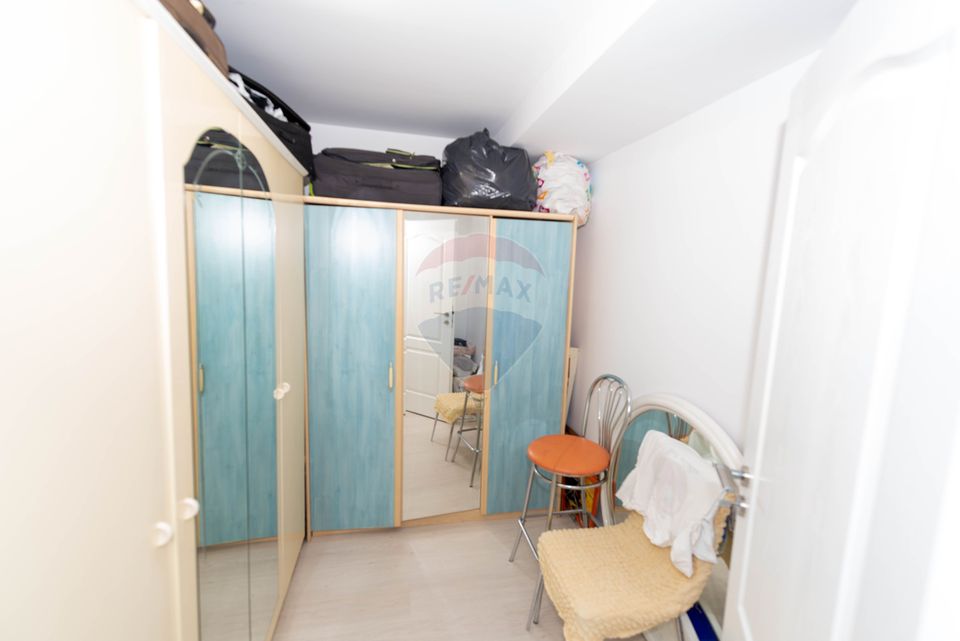 House - Villa 4 rooms in Pantelimon Magic Lake, Cernica forest