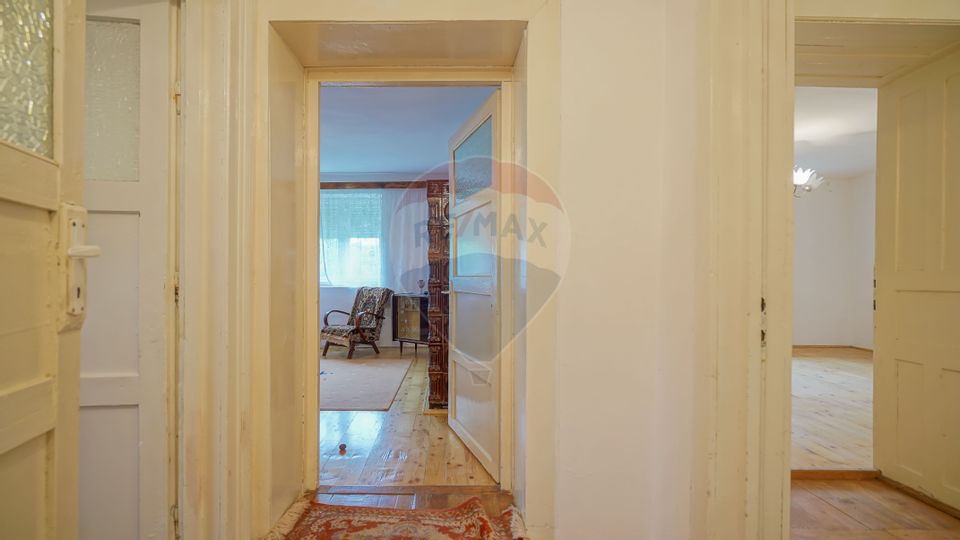 4 room House / Villa for sale