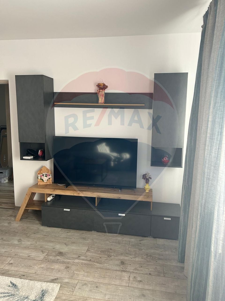 2-room apartment for rent in 1 Decembrie 1918 area / Parking