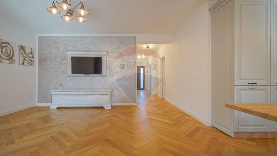 ANTECONTRACT- Casă de vânzare în Cartierul Izvor, Tărlungeni