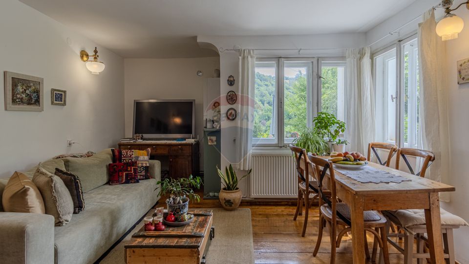 Pensiune turistică cu 7 camere, langa Castelul Bran | COMISION 0% |