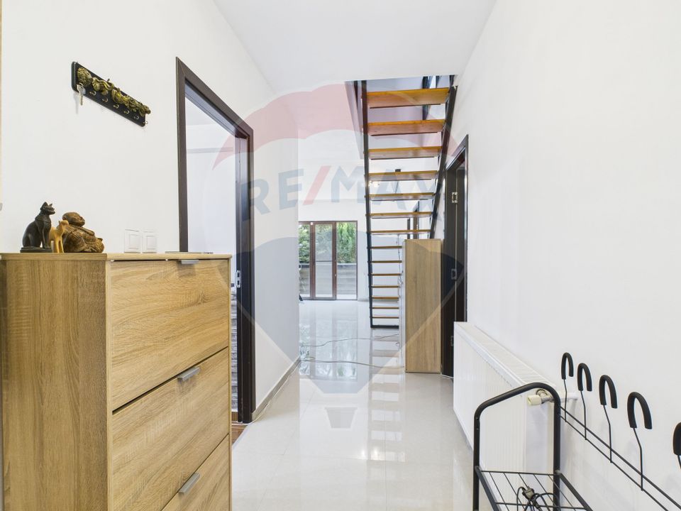 5 room House / Villa for sale