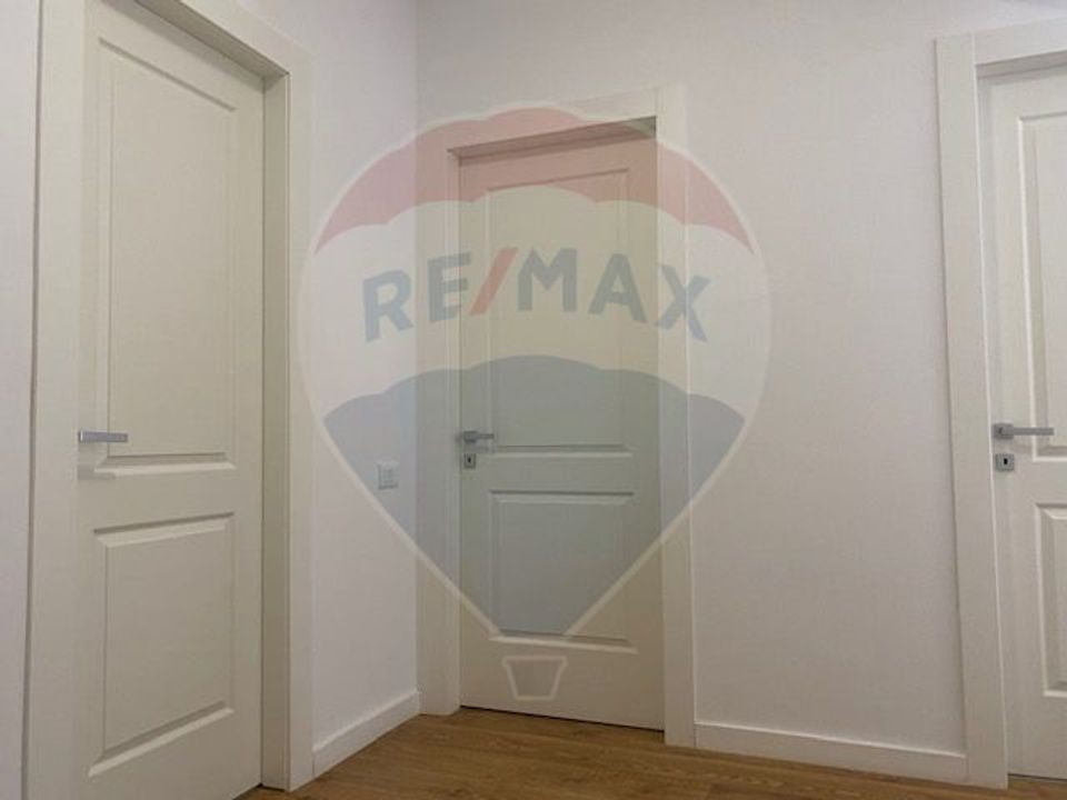 3 room Apartment for rent, Pipera area