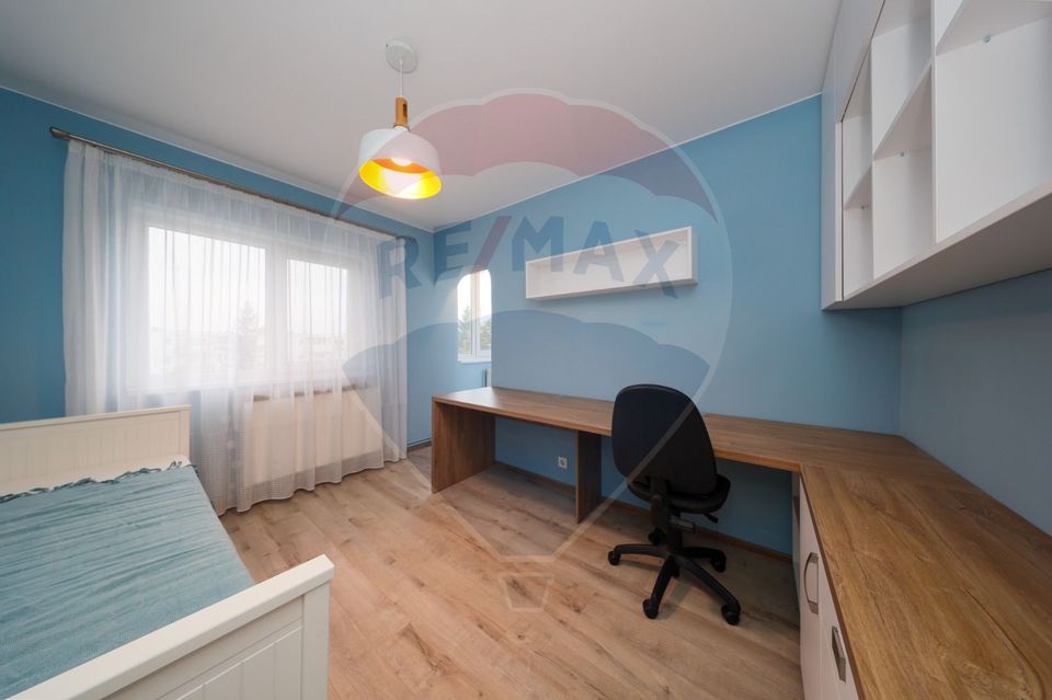 3 room Apartment for rent, Tractorul area