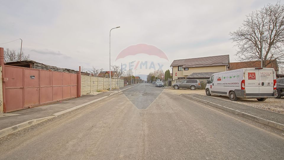 Comision 0 | Dezvoltare sau business: hale + teren 5.924 mp