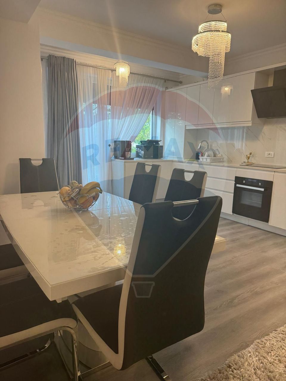 Apartament cu 2 camere de închiriat în zona Burdujeni