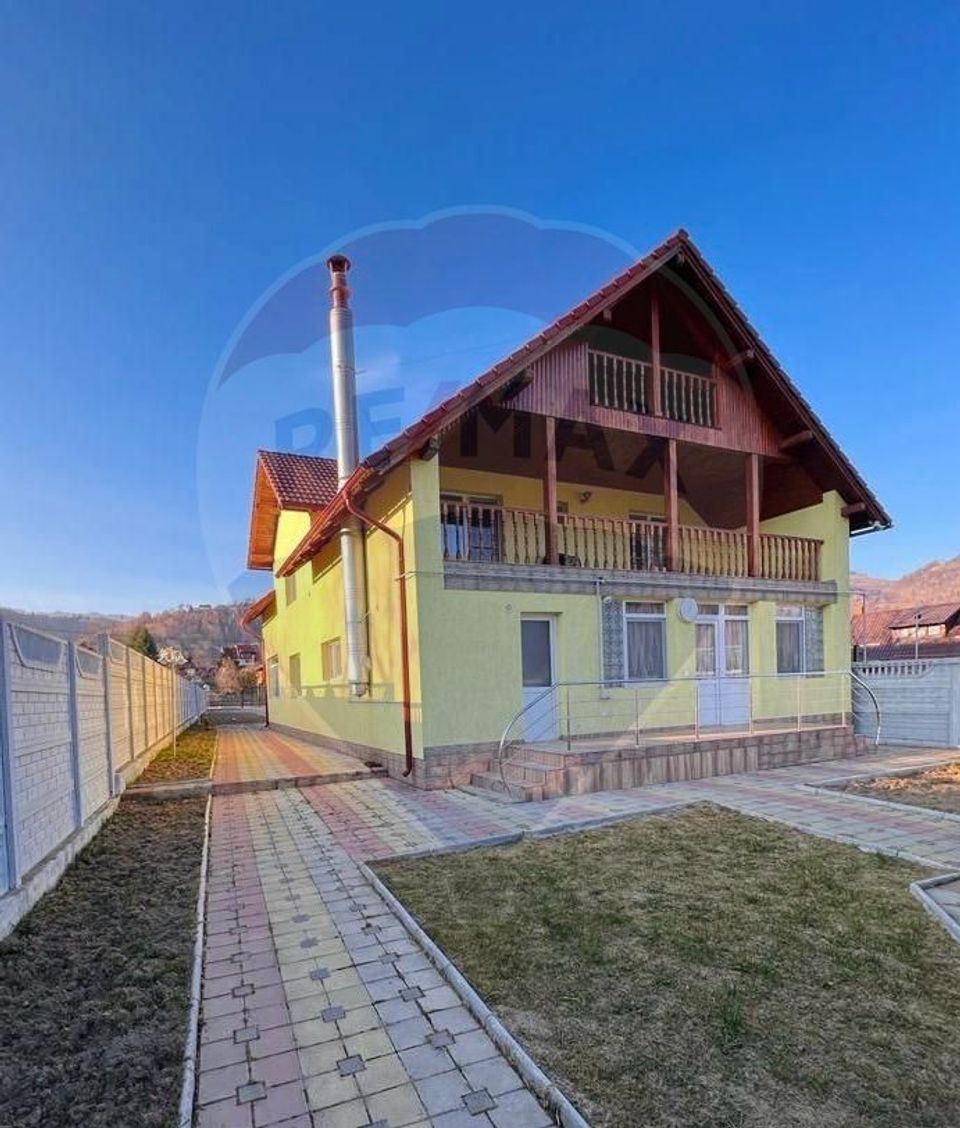10 room House / Villa for sale