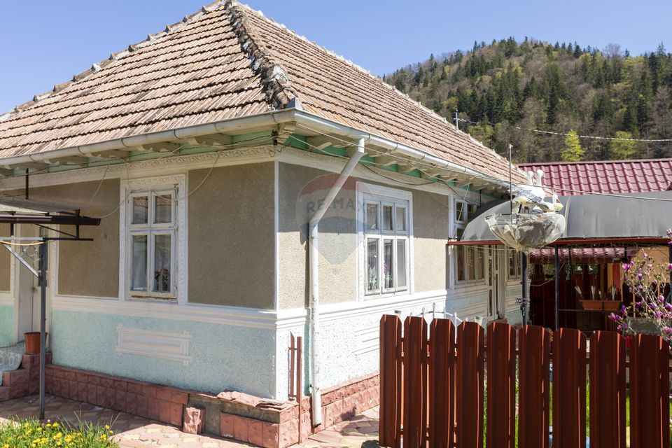 8 room House / Villa for sale