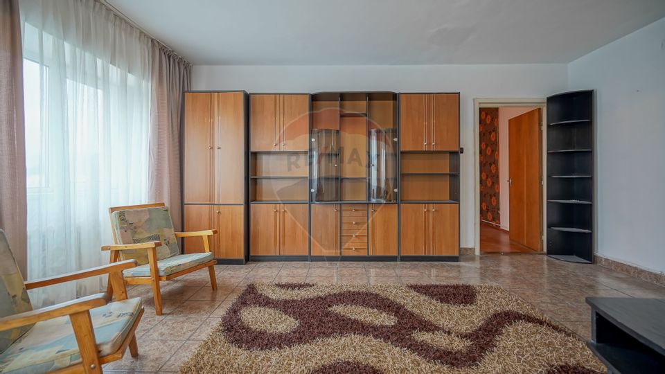 Comision 0 % | Apartament cu 3 camere 100mp de vânzare în zona Vlahuta