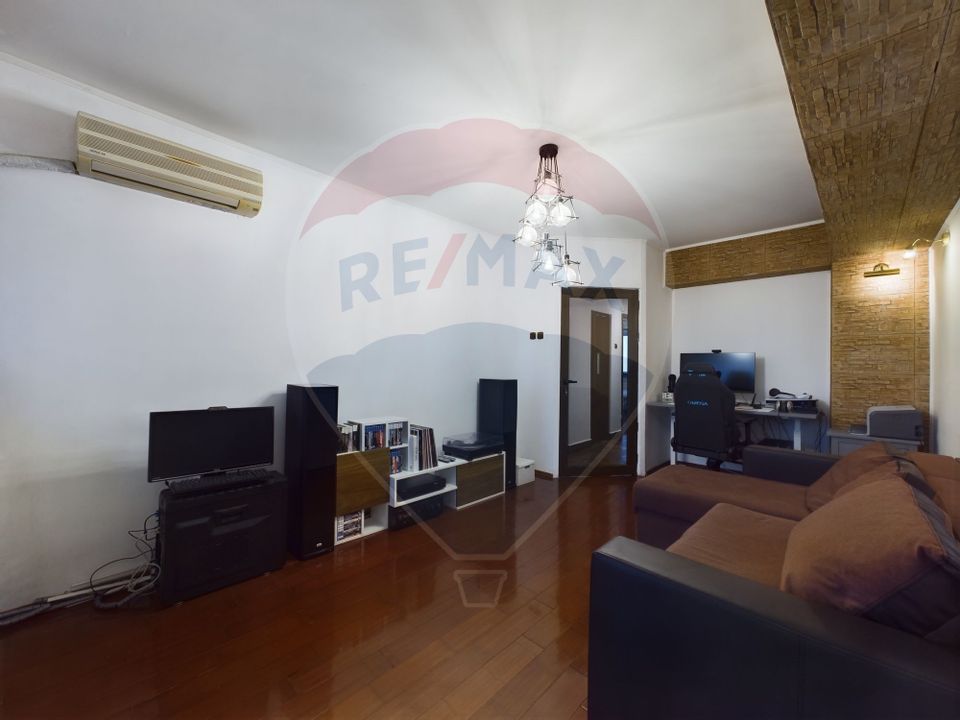 Apartament 4 camere, finisat modern, ultracentral, Piața Victoriei