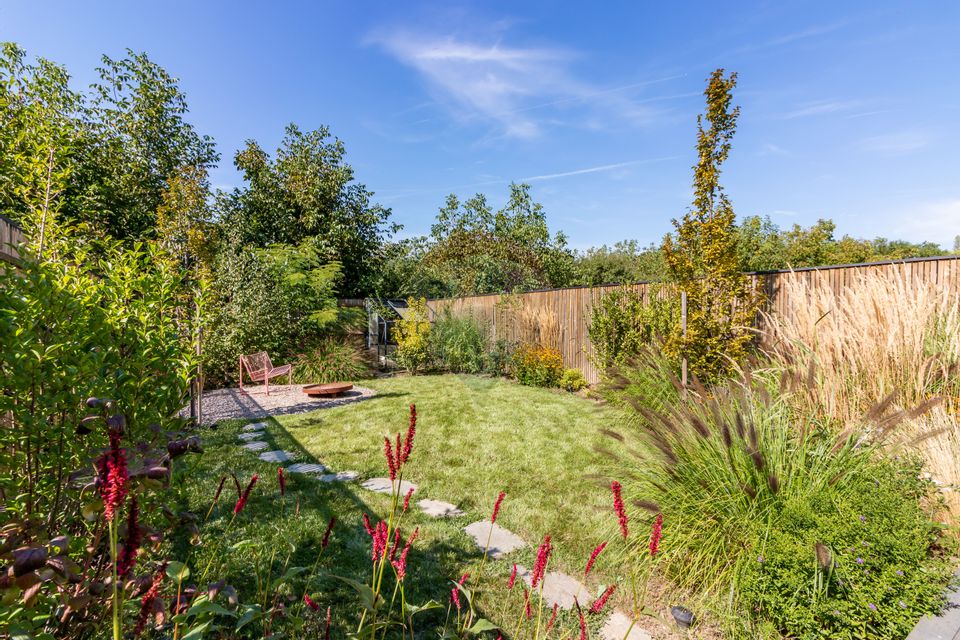 House for sale, Corbeanca area, Lake Hill