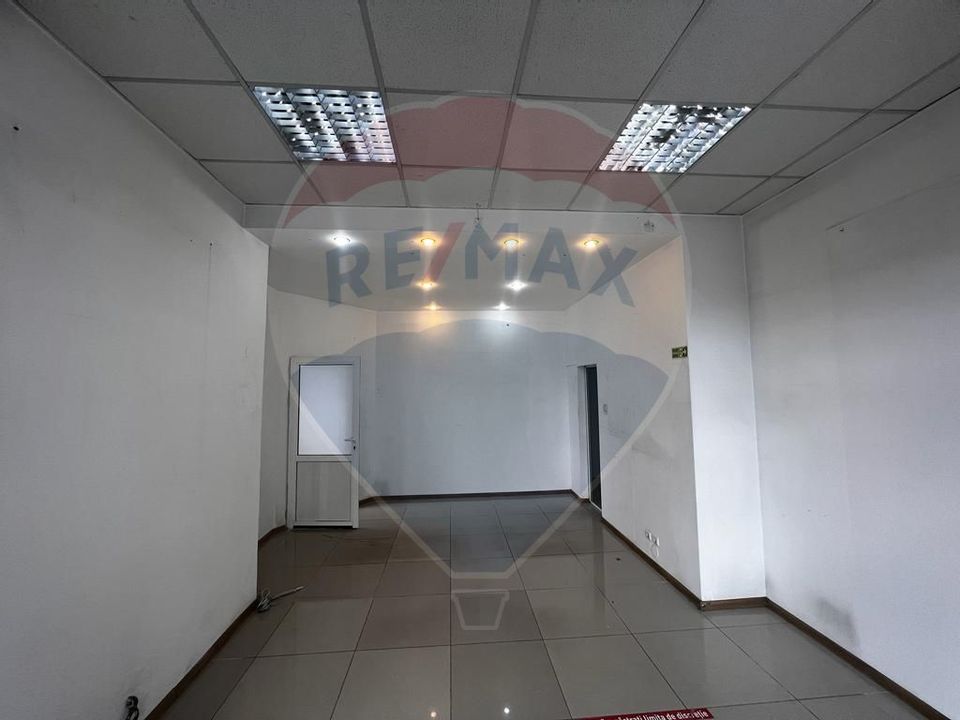 60sq.m Commercial Space for rent, Central area