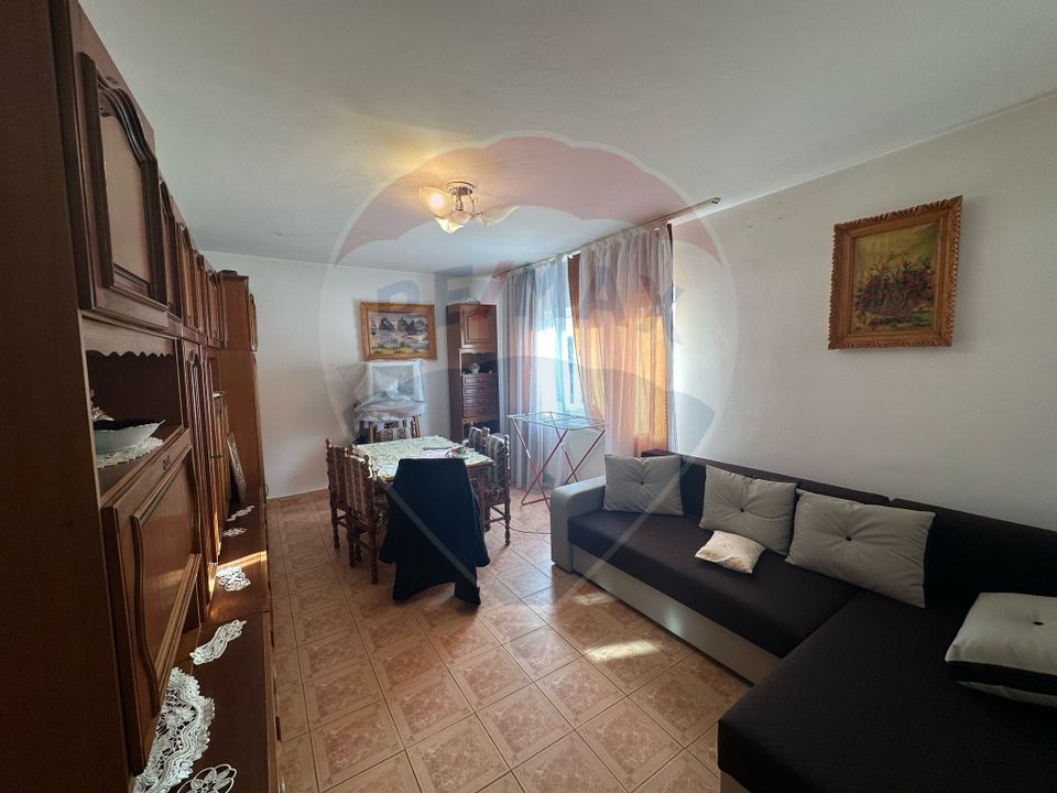 Apartament cu 2 camere de vânzare în zona Vasile Alecsandri