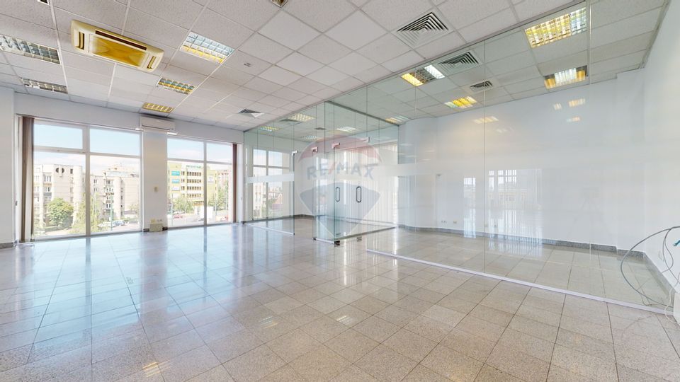 420sq.m Office Space for rent, Centrul Civic area