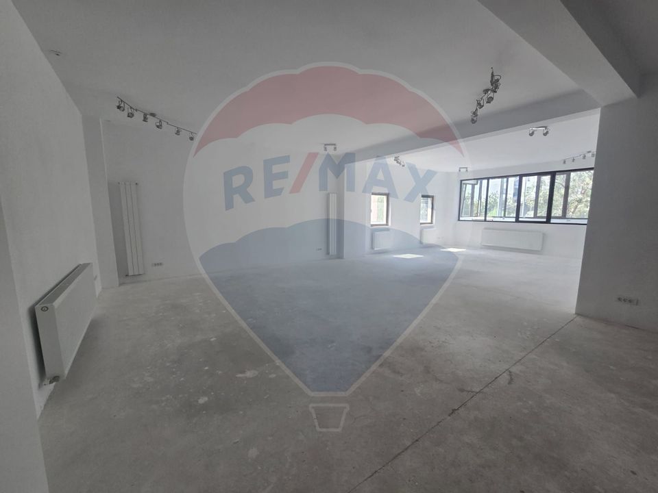 130sq.m Commercial Space for rent, Sisesti area