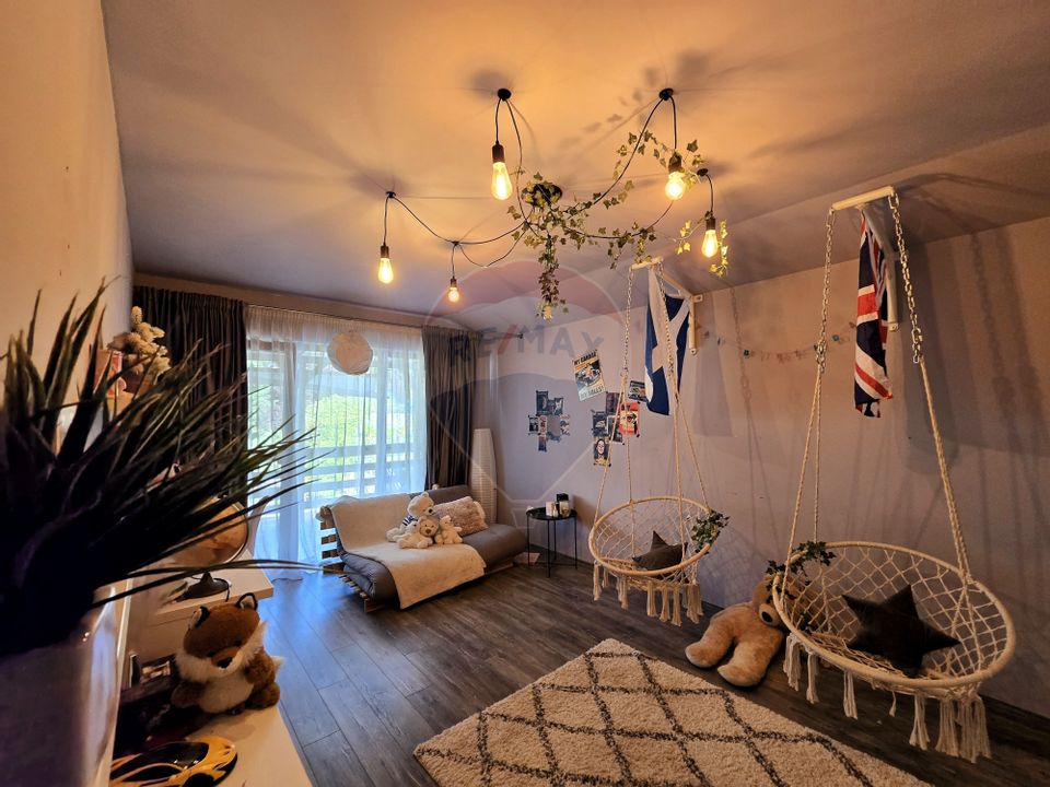 Duplex cu panorama superba, grădină spațioasă, strada Narciselor