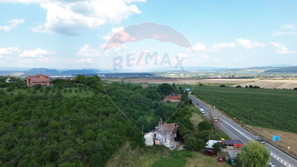 Teren intravilan cu potential de investitie Reghin