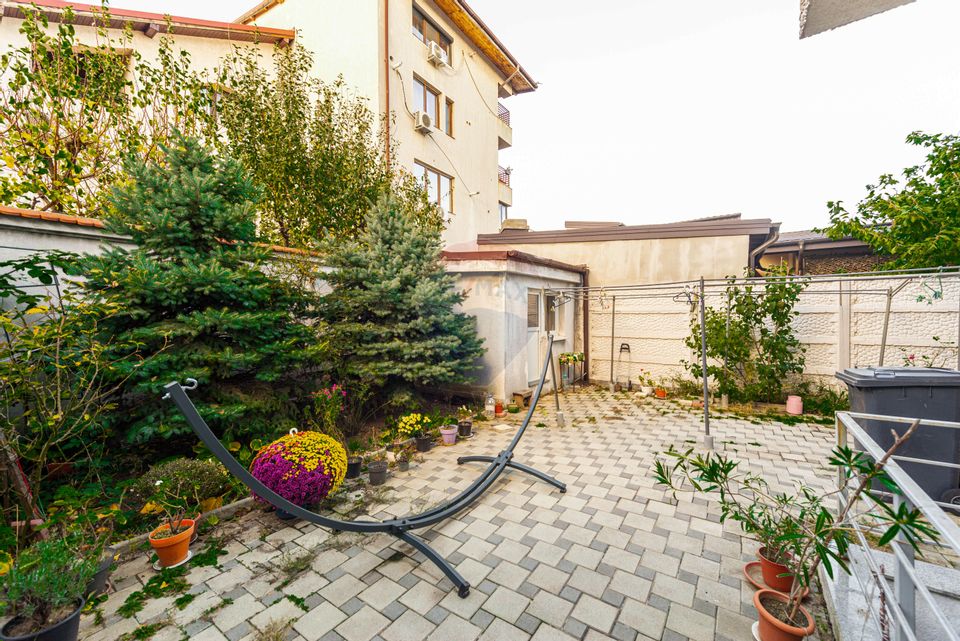 Special 3-room apartment, detached, for sale, 100sqm own courtyard