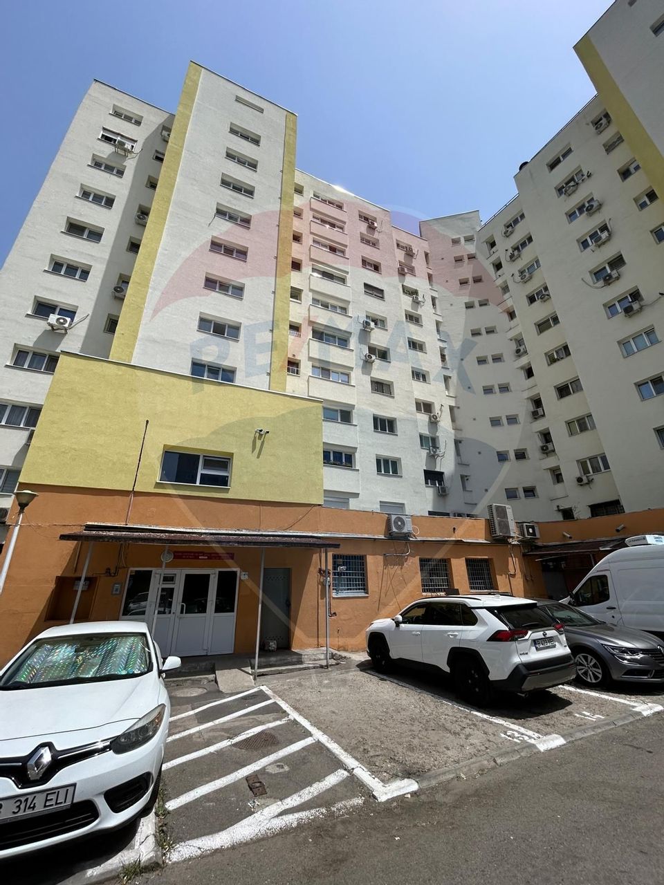 Vand Apartament cu 2 camere în zona Rahova