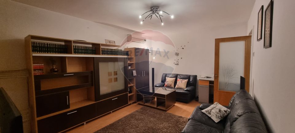 2 room apartment OWN CENTRAL and BOX - Drumul Taberei