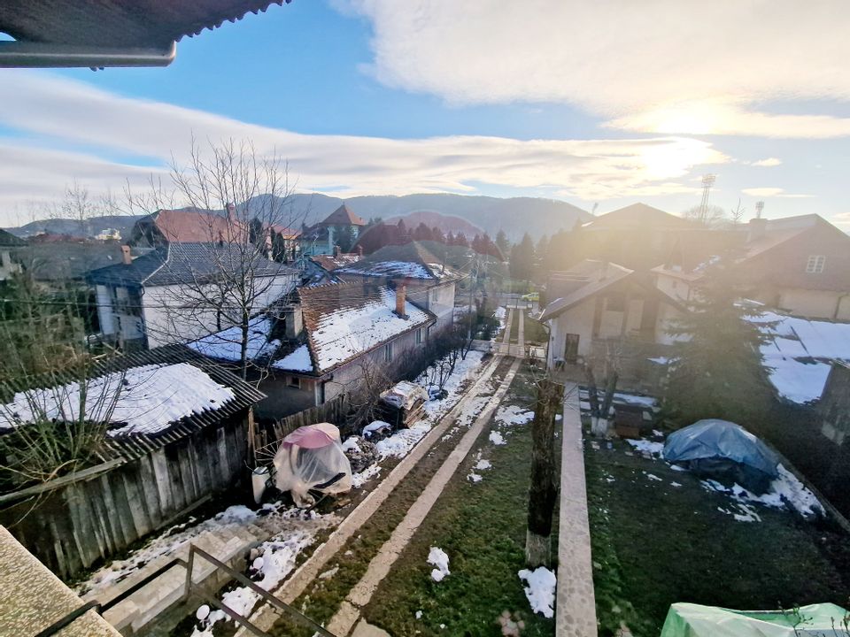 Doua case in zona Centrala, Piatra Neamt