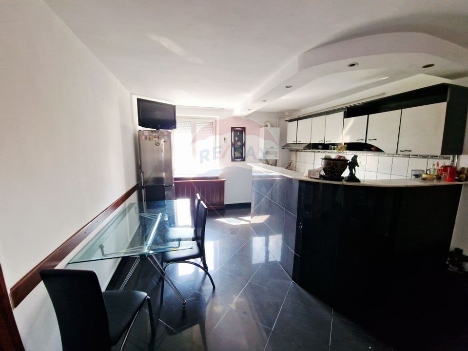 3 room Apartment for sale, Calea Romanului area