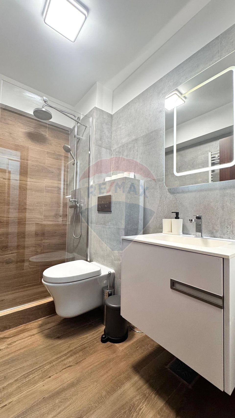 Apartament format din 3 imobile, vedere frontala la mare, Mamaia Nord