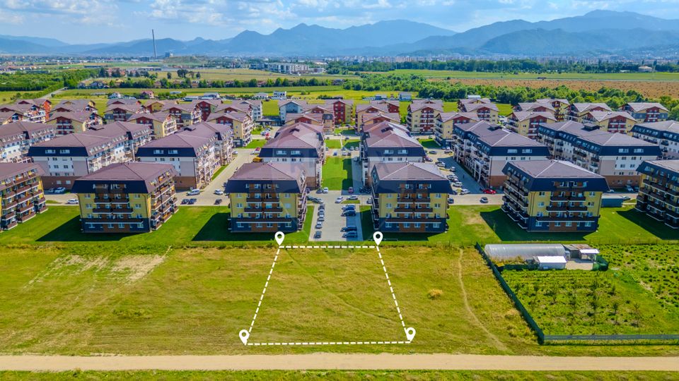 Land 1,276sqm Sanpetru / Strada drumul cu plopi