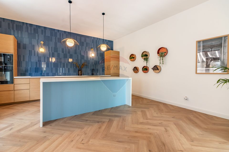 Casă individuala în Aviatiei, adiacent Bulevardul Aerogarii, 4xparcare