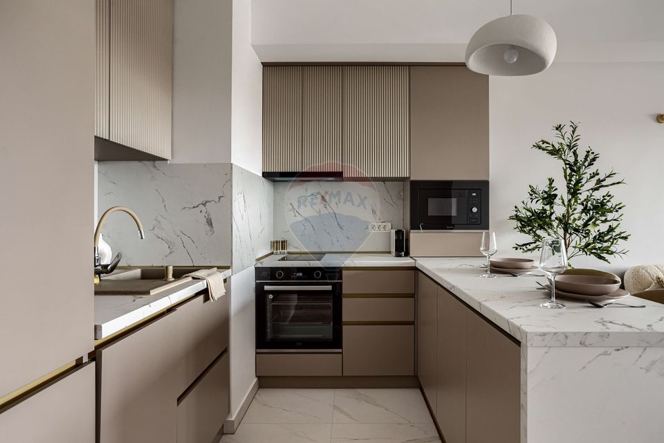 Apartament modern cu terasă, prima închiriere + loc de parcare, Adora