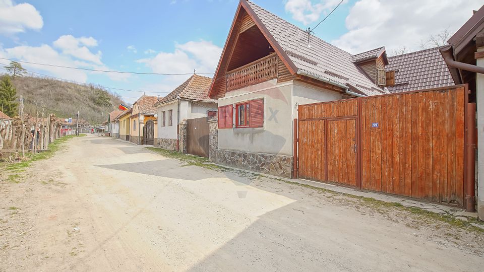 5 room House / Villa for sale