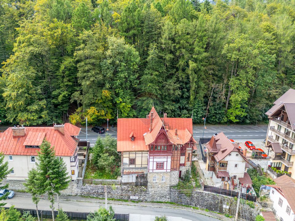 Oportunitate! Vila cu arhitectura spectaculoasa ultracentrala, Sinaia