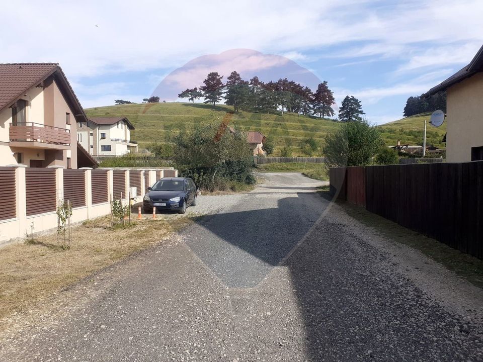 Teren Sanpetru- Strada Ciresului, 1042 mp, cu utilitati