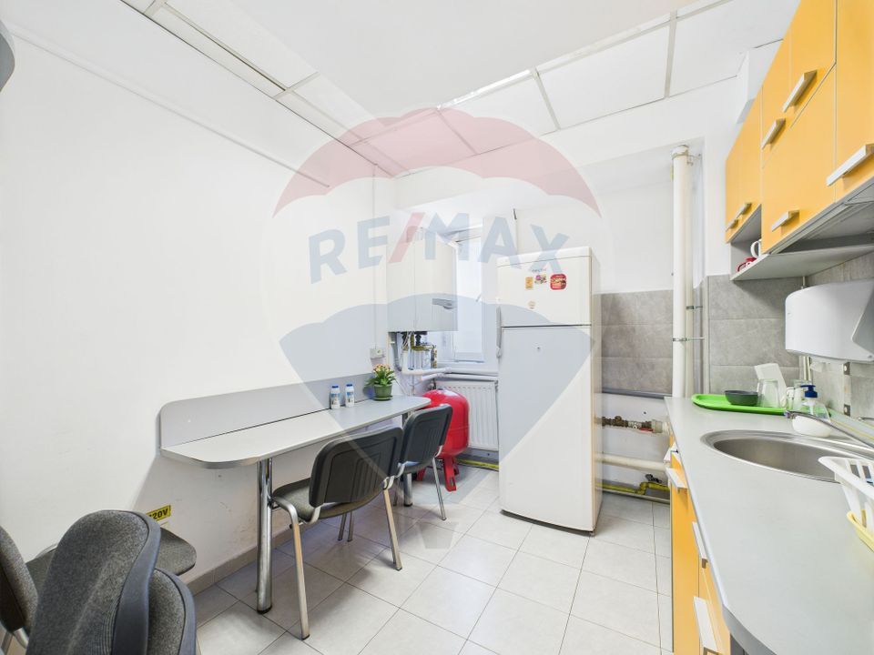 Zona Vitan - Spațiu de birouri suprafata 183 mp