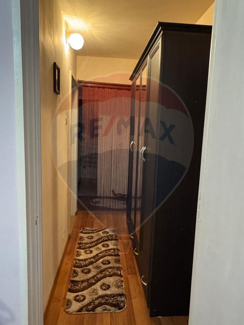 3 room Apartment for sale, Craiovita Noua area