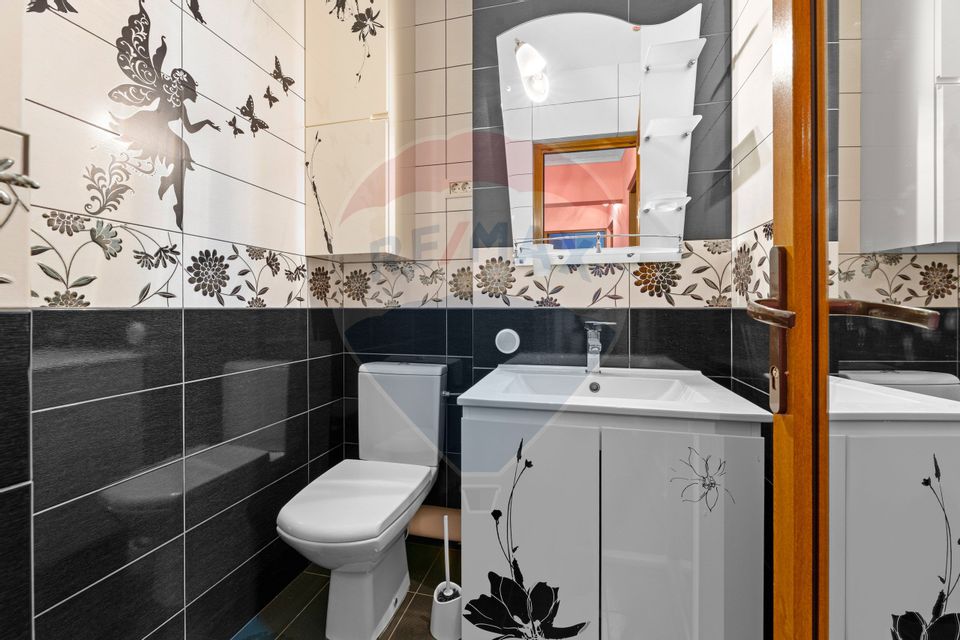 Apartament cu 3 camere de închiriat - zona Boul Rosu