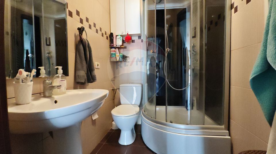 Casă / Vilă cu 5 camere de vânzare în zona Pipera