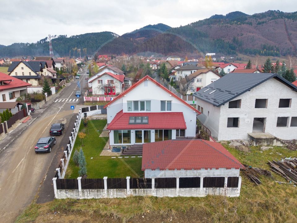 Casă premium - suprafețe generoase Bunloc