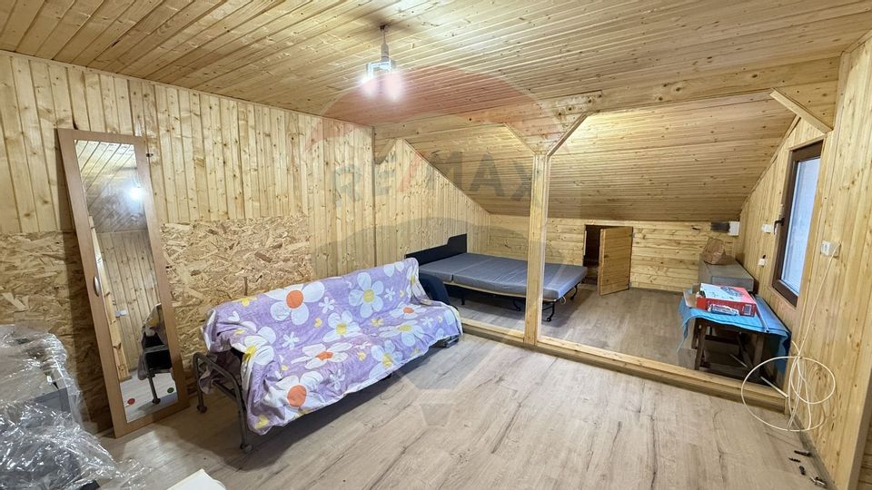 Casă / Vilă cu 3 camere de închiriat în zona Giurgiului