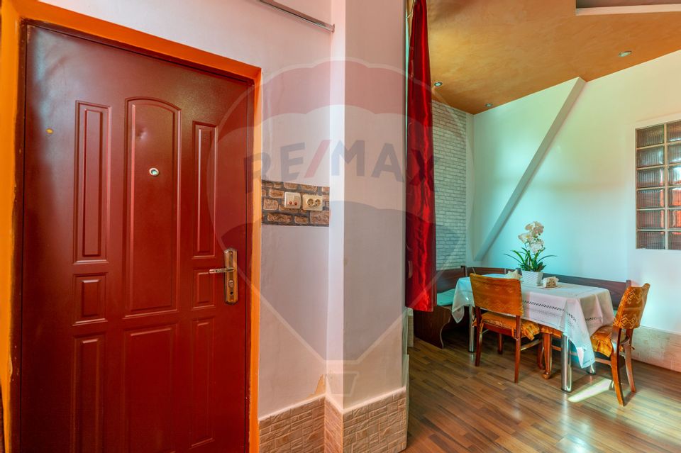 2 room House / Villa for sale, Banu Maracine area