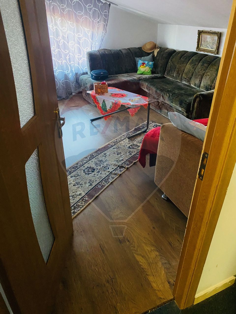 Attic for sale with 3 rooms in the Bazilescu Park area