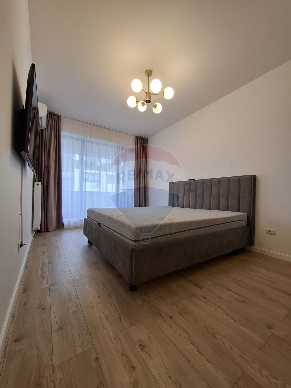 Apartament 3 camere, 2 bai, Spazio-Residence Bragadiru