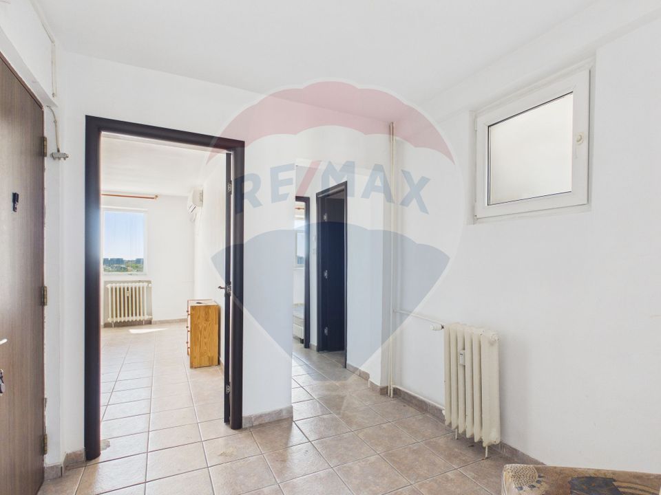 Apartament 4 camere cu vedere superbă la Lacul Tei